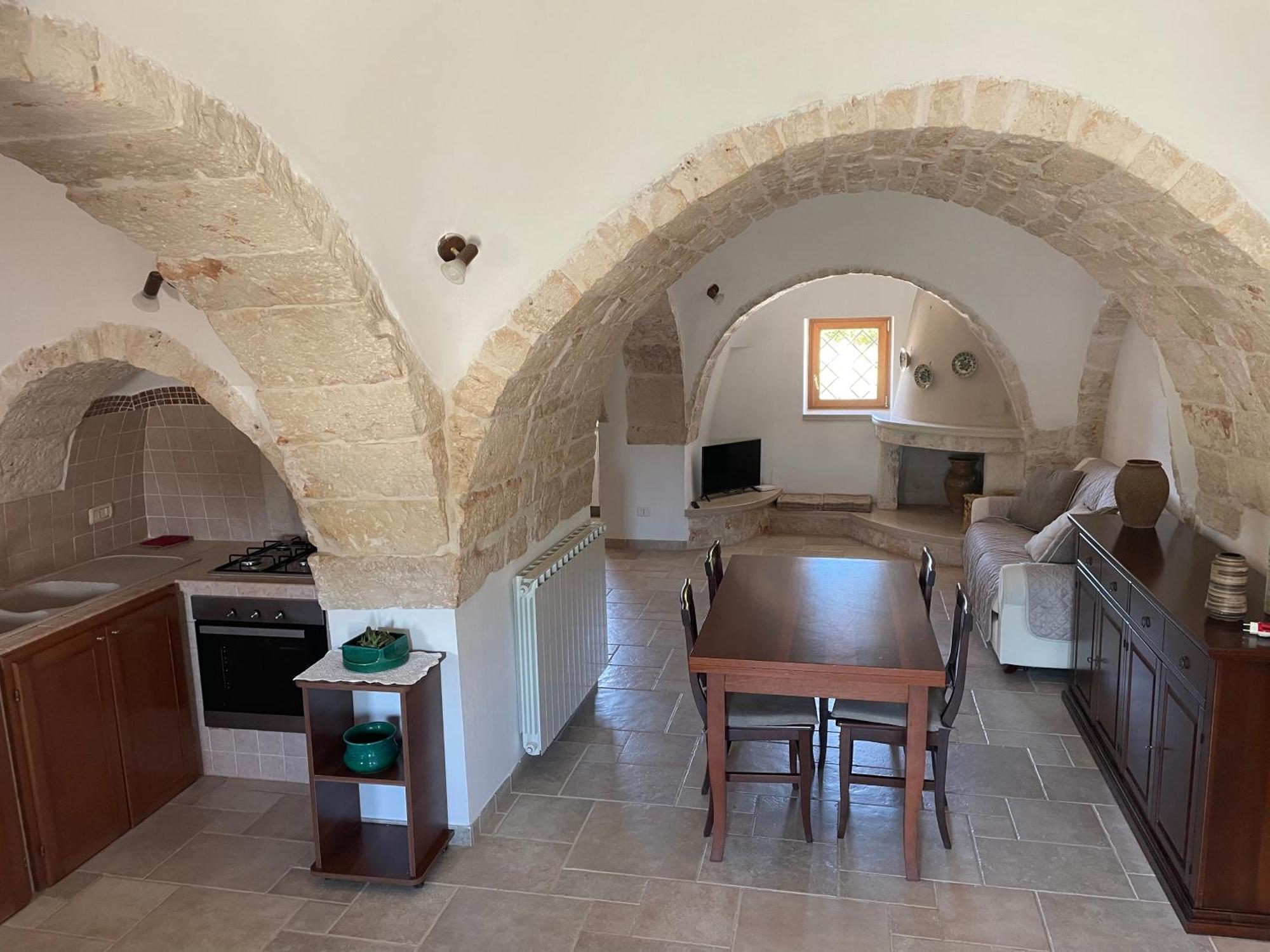Trulli Del Sole Villa Martina Franca Bagian luar foto