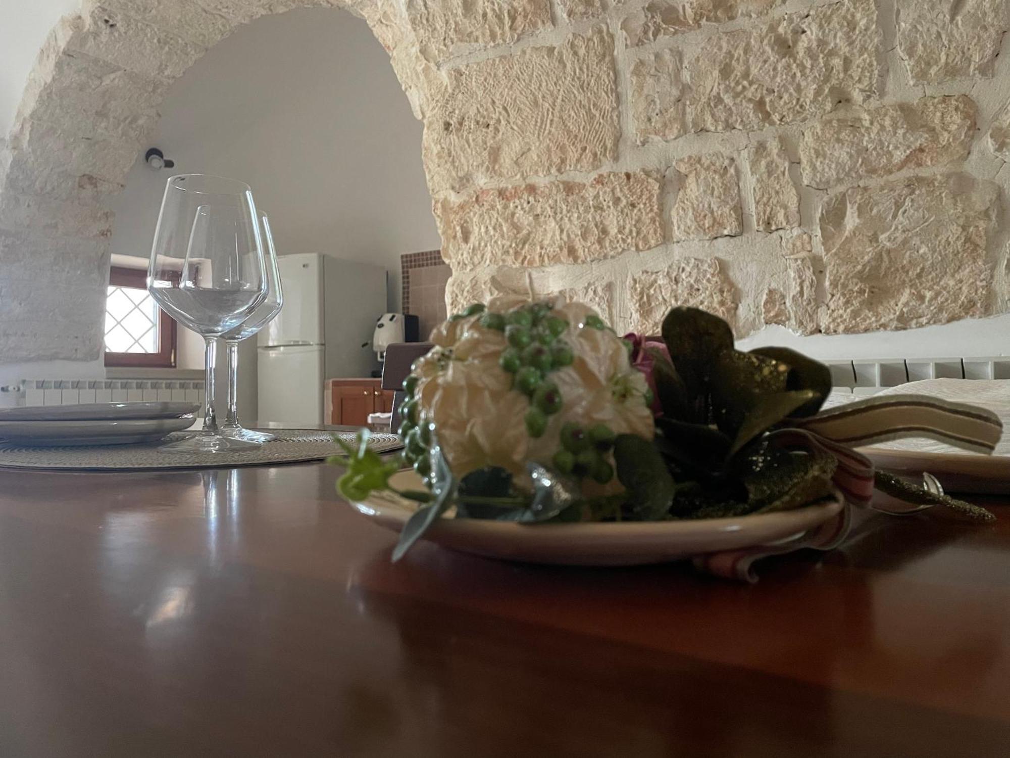 Trulli Del Sole Villa Martina Franca Bagian luar foto