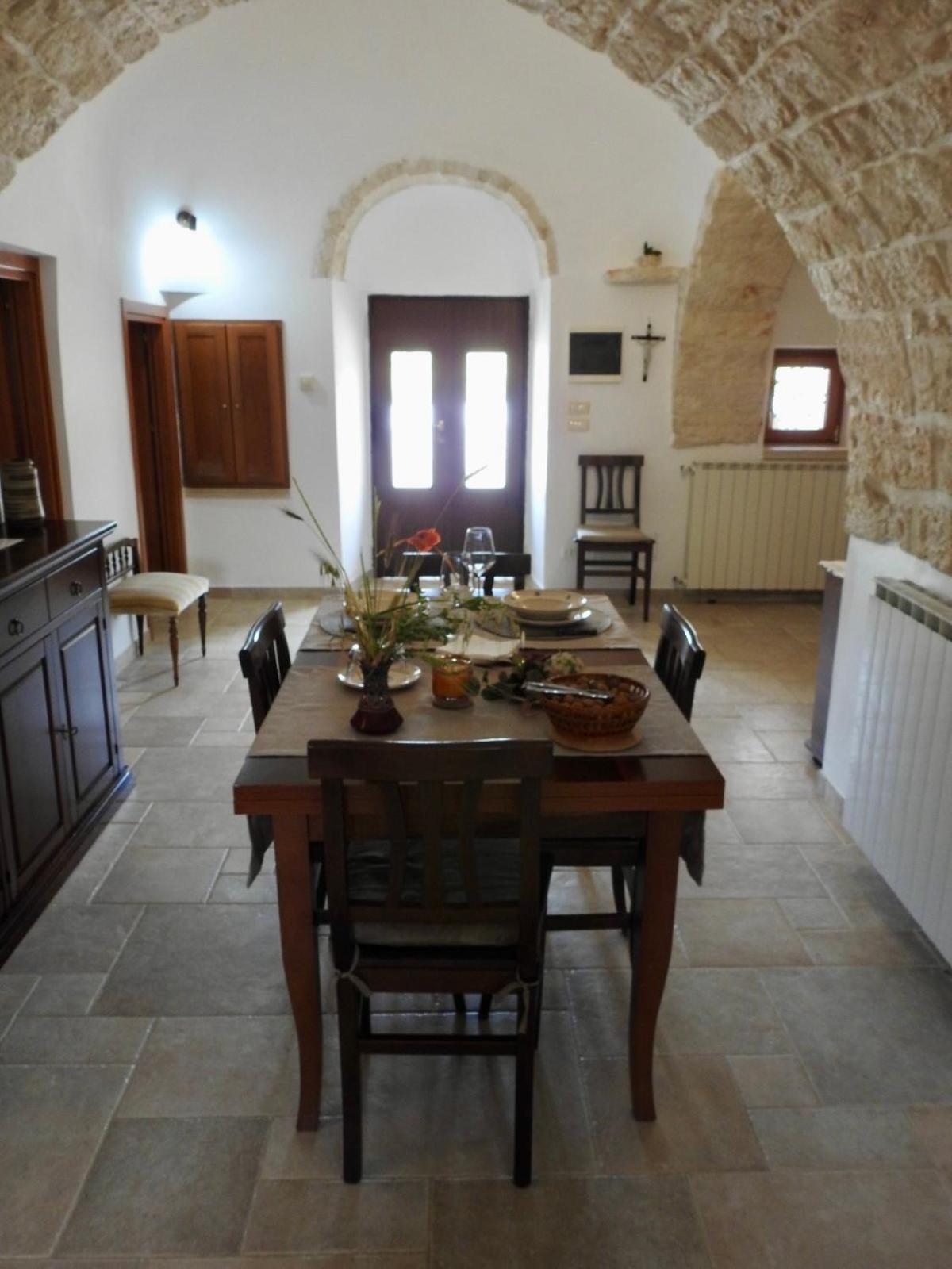 Trulli Del Sole Villa Martina Franca Bagian luar foto